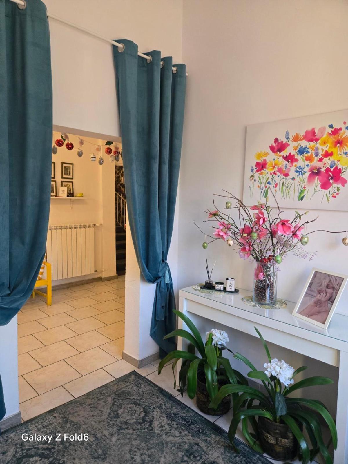 Pastel Guest Rooms Varsavia Esterno foto