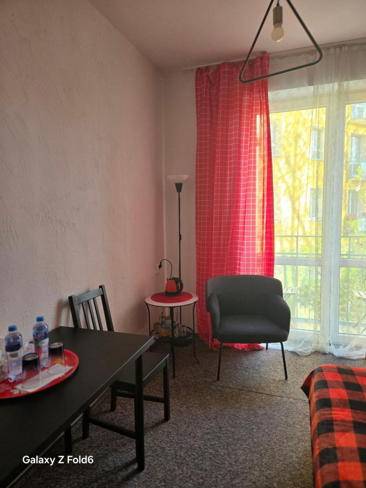 Pastel Guest Rooms Varsavia Esterno foto